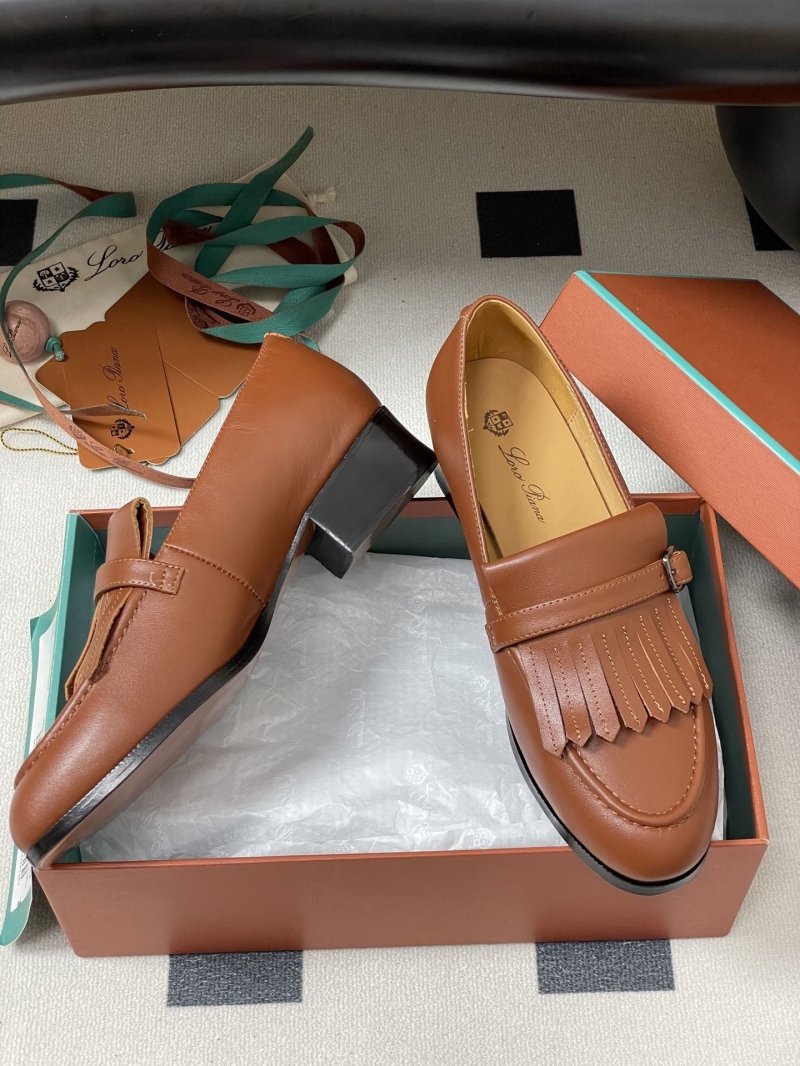 L0r0 P1ana loafers